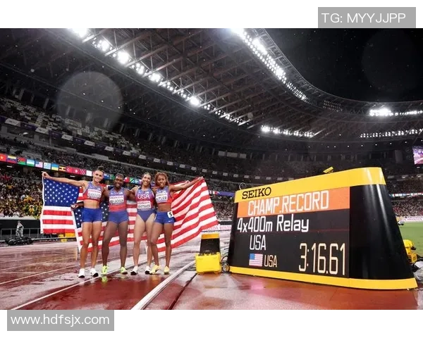 牙买加女子百米在世界田径锦标赛中实现金银铜牌大满贯的辉煌成就